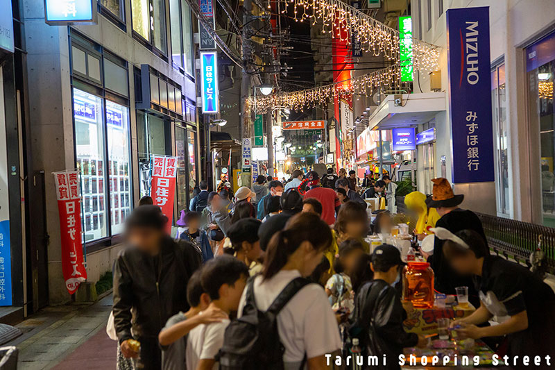 商店街の色んなお店が出店中